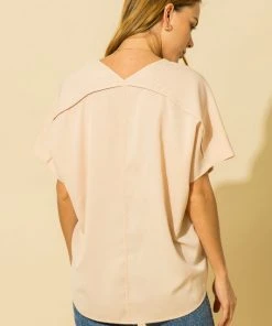 Wanderlust By Abby NEW V Neck Short Sleeve Blouse