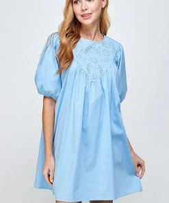 Wanderlust By Abby Chambray Eyelet Detail Short Sleeve Dress NEW