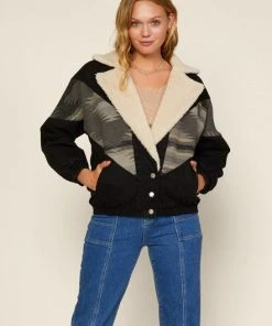 Wanderlust By Abby Faux Shearling Aztec Jacket NEW