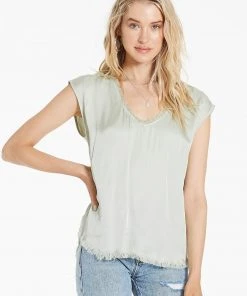 Wanderlust By Abby Yanis Silky Top