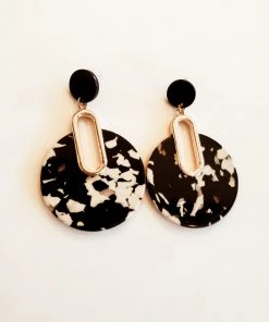 Saree NEW Black & White Tort Earrings