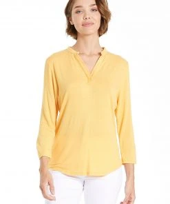 Wanderlust By Abby Avalyn Tee NEW