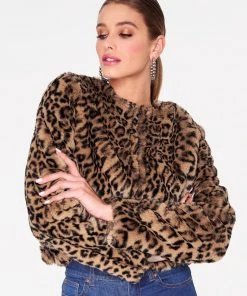Wanderlust By Abby Leopard Faux Fur Pull-Over NEW