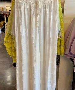 Elan NEW White Wide Leg Pants