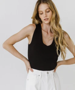 Wanderlust By Abby NEW Basic Sleeveless V-Neck Top