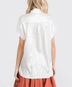Wanderlust By Abby Satin Leopard Print Button Up